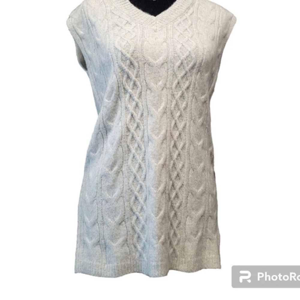 Sincerely Jules,Sweater vest size S